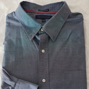Tommy Hilfiger Long Sleeve Men's Dress Shirt